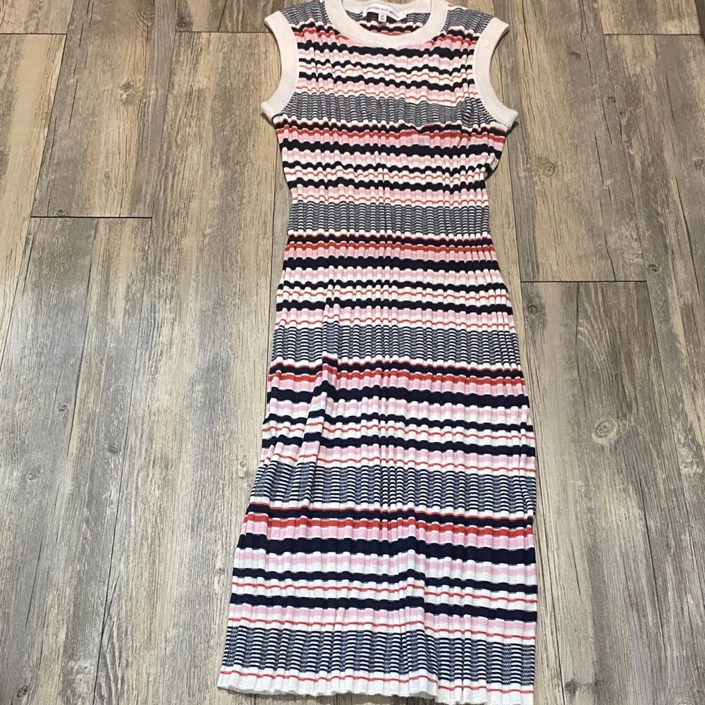 cupcakes & cashmere Multicolor Wave Pattern Midi Dress